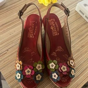 NWOB sling back wedges